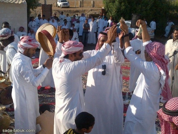 افراح اهالي ضباء تتميز بالحب والبساطة دون تكلف