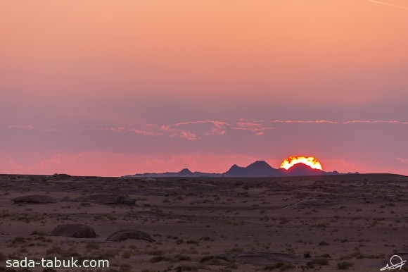 جمال الغروب ( عدسة عبدالله العكيمي )