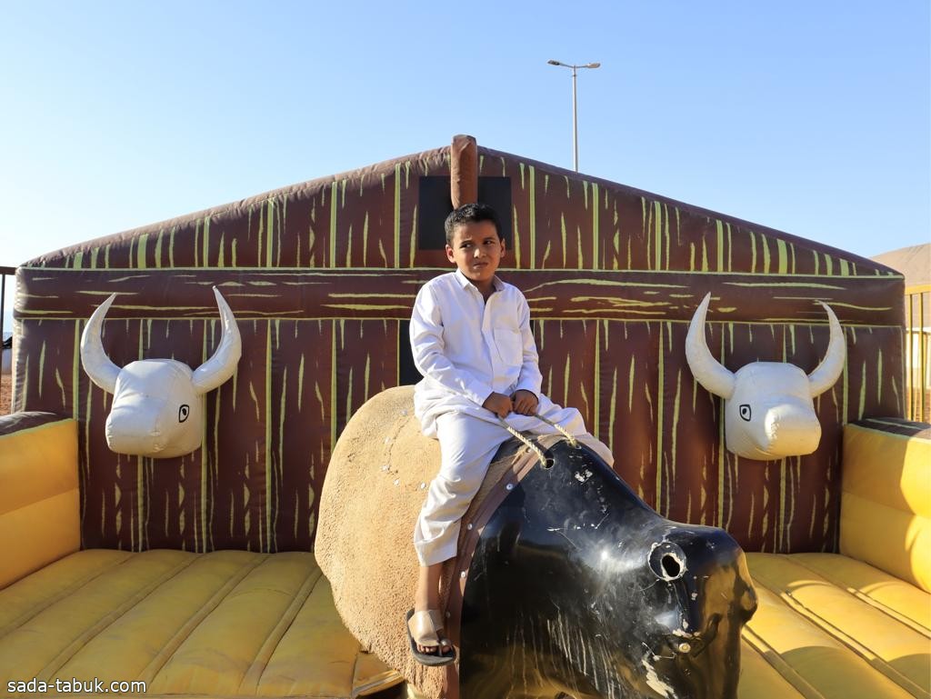 "الخريصي" يدشن فعاليات مهرجان صيف حقل