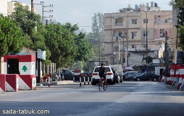 رشقات نارية صباحا في مخيم عين الحلوة بـ جنوب لبنان