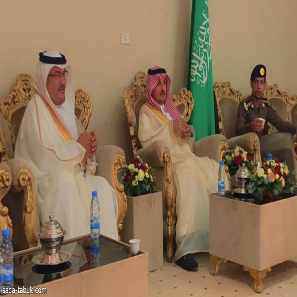 رئيس إمارة بئر بن هرماس يستقبل شيوخ وأعيان ومدراء الإدارات الحكومية بمناسبة عيد الاضحى المبارك